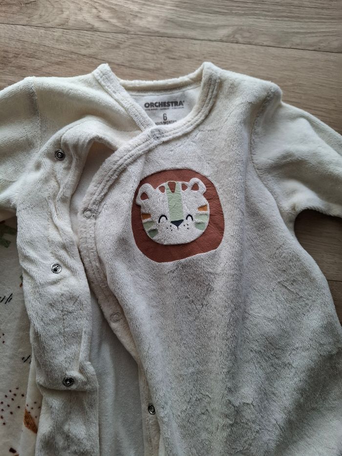 Lot pyjama velours bébé 6 mois - photo numéro 4