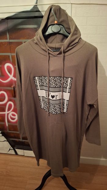 Robe a capuche