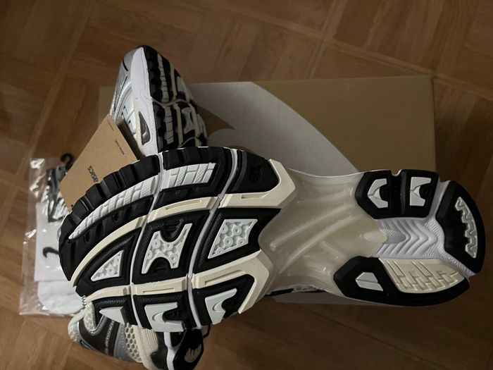 Asics Gel Kayano 14 - photo numéro 6