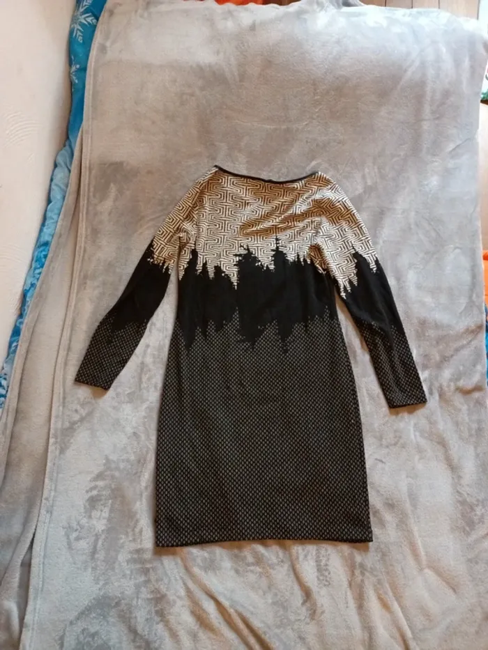 Robe taille L - photo numéro 2