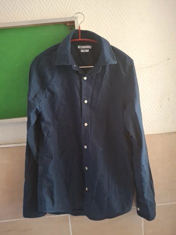 Très jolie chemise manches longues Zara