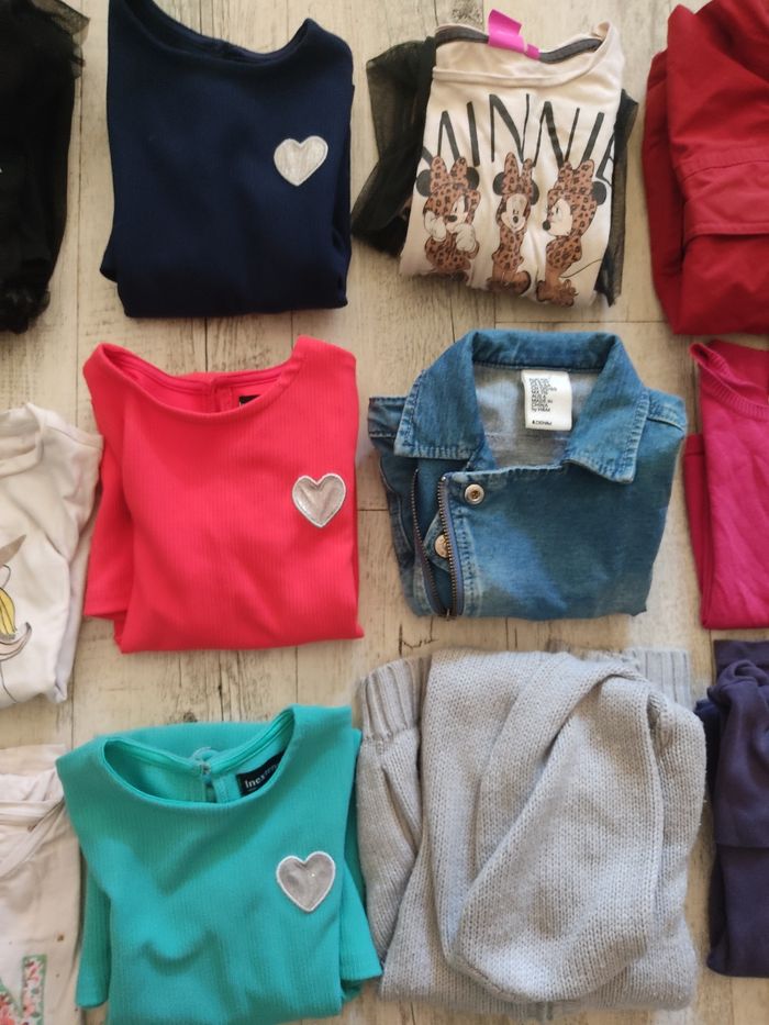 Lot de vêtements fille 6/7 ans - photo numéro 4