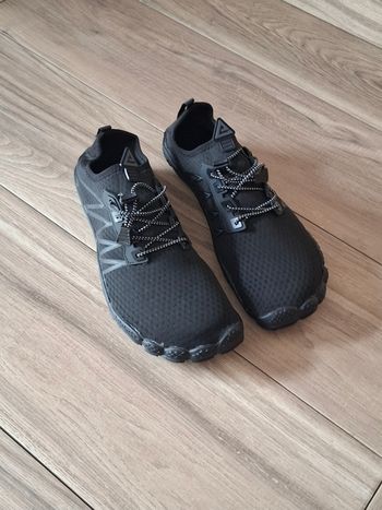 Chaussure homme sport finesse aquatique noir