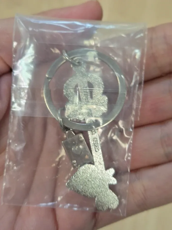 Porte-clés/ charm Kingdom Hearts Ichibankuji Keyblade - photo numéro 3