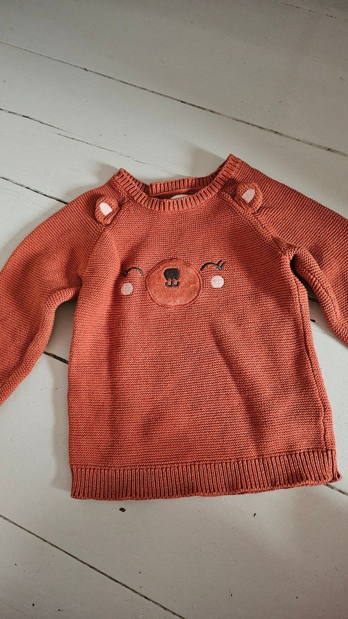 Pull C&A 92cm