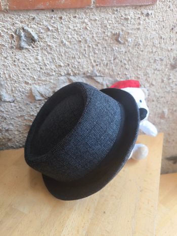 Chapeau Fedora/Trilby Noir Élégant T. 58