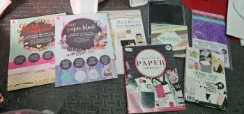 Bloc de feuilles et de papier de création