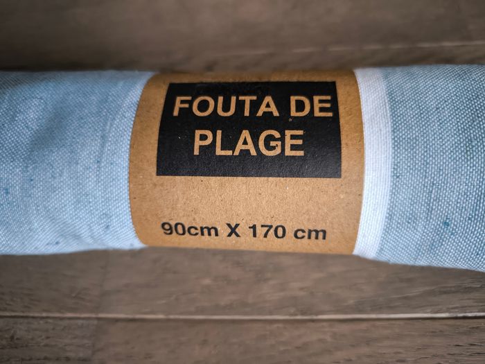 Fouta de plage neuve - photo numéro 2