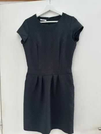 Robe noire Promod