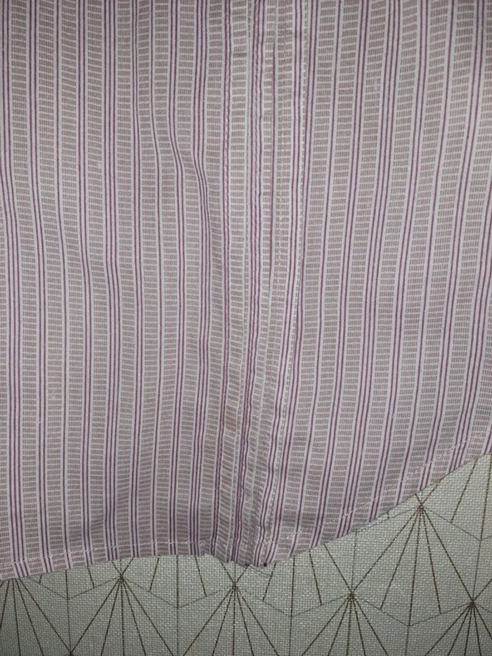 Chemise femme 3 suisses 36 bordeaux grise blanche 1 micro tache à peine visible - photo numéro 5