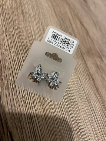 Boucles d’oreilles à clips