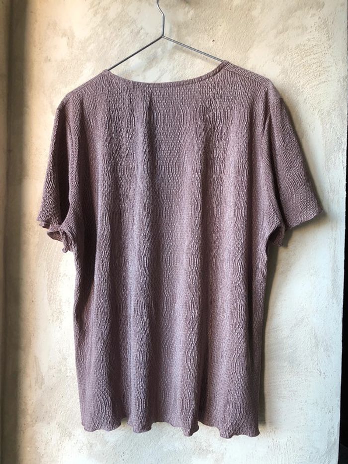 T-shirt gaufré vintage 44/46 - photo numéro 3