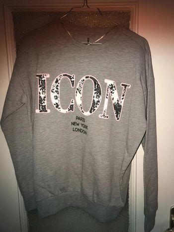 primark sweat icone gris et rose taille 40
