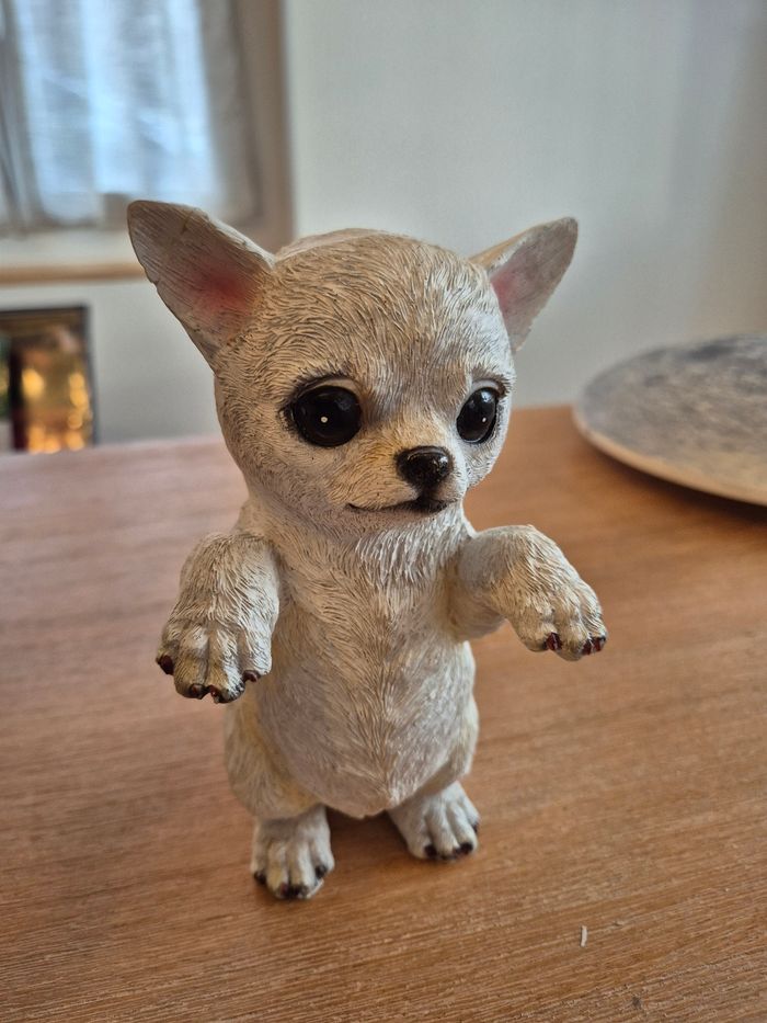 Statuette chihuahua