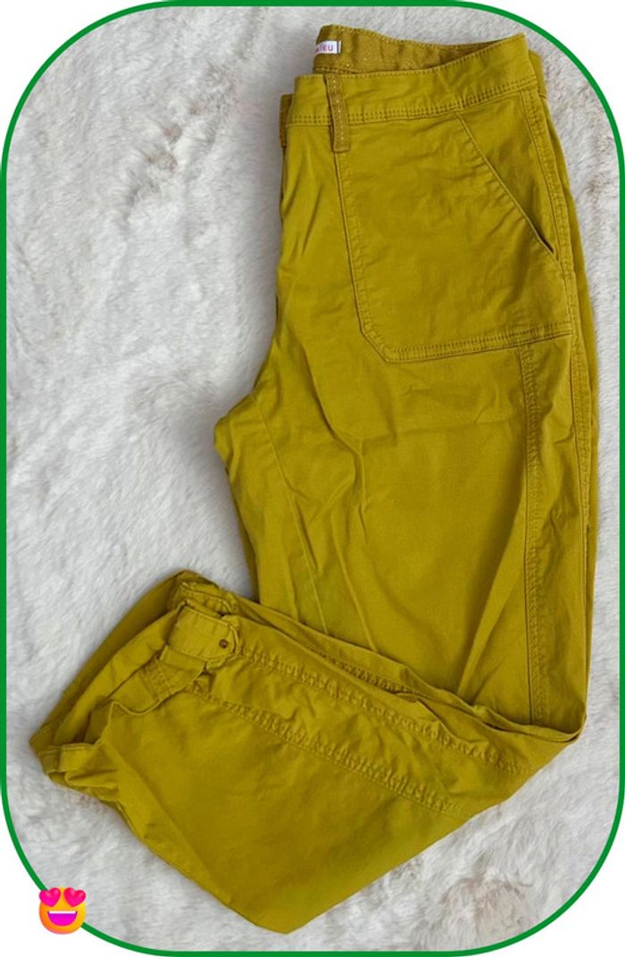 🌷Pantacourt jaune 🌷