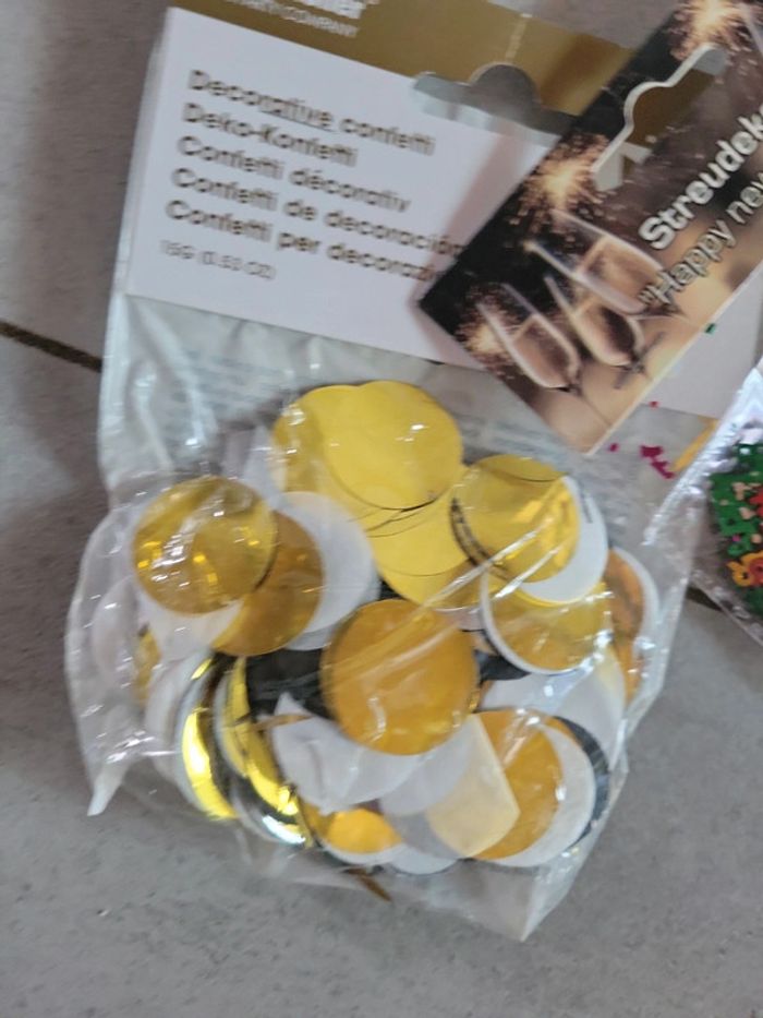 Lot Jouet confetti - photo numéro 2