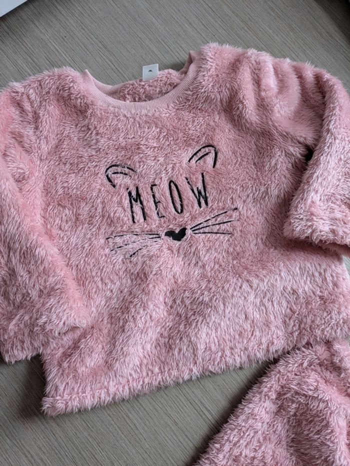 Pyjama pilou shein 5ans - photo numéro 3