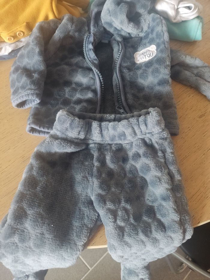 Lot vêtements naissance bébé garçon - photo numéro 4