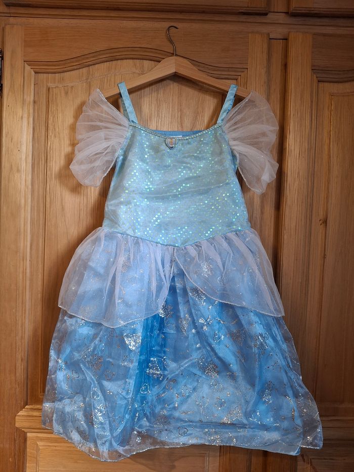 Ensemble de robes Princesses Disney - photo numéro 3