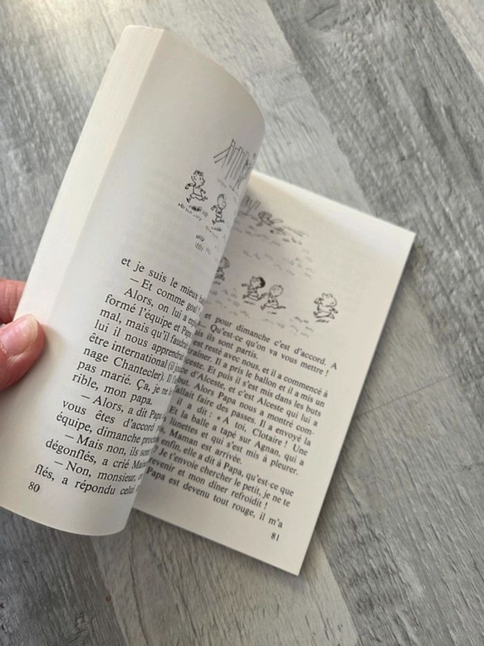 Livre les récrés du petit Nicolas - photo numéro 3