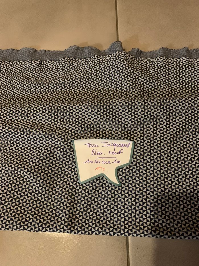 Tissu jacquard - photo numéro 1