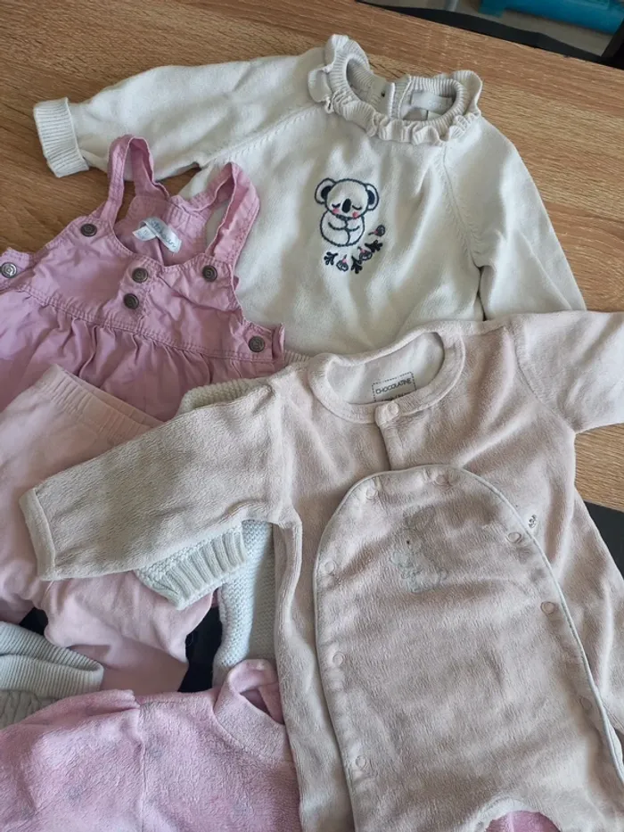 Lot bébé fille 1 mois - photo numéro 6