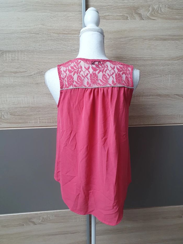 Blouse sans manches . - photo numéro 2