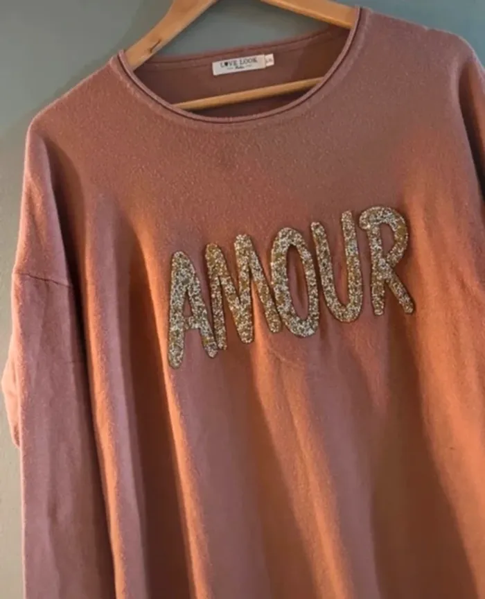 Pull long love look amour en L/XL - photo numéro 2