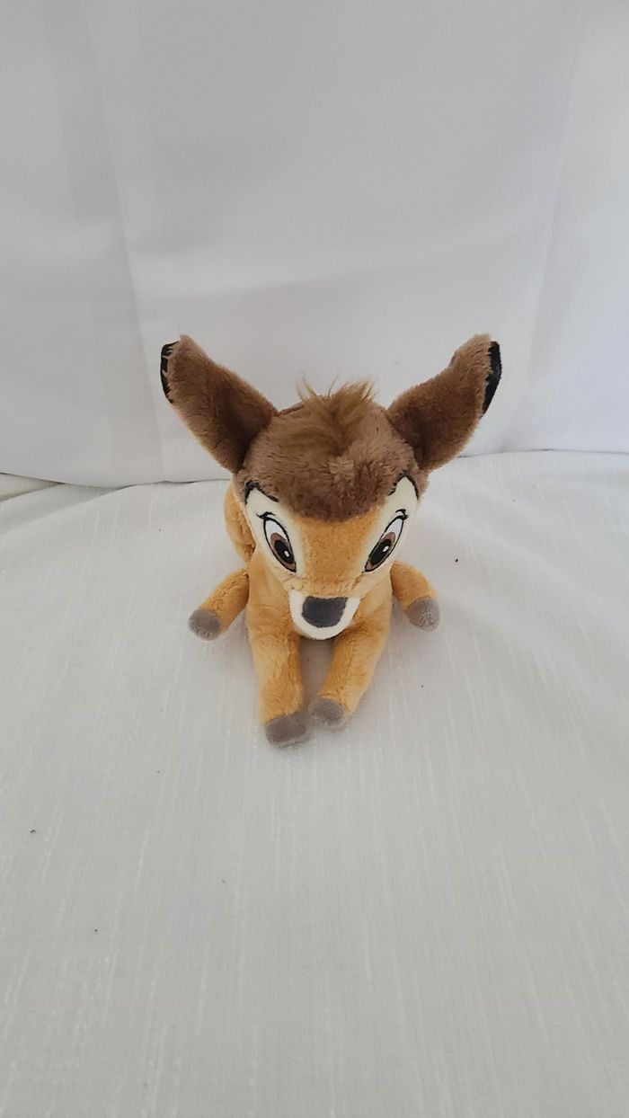 Petite peluche Disney Bambi - photo numéro 3