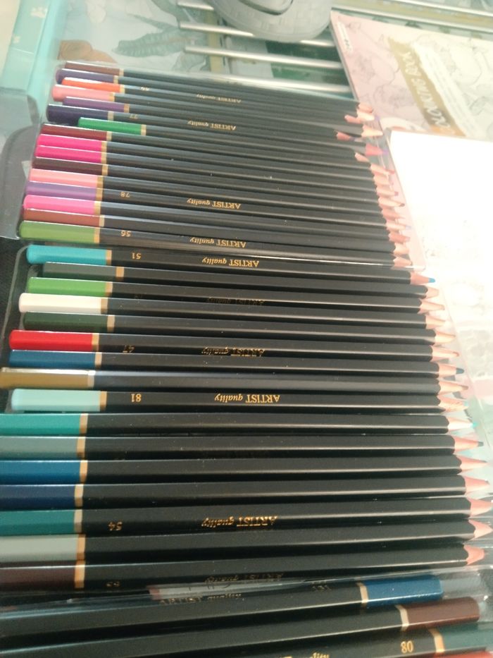 Crayons de couleurs - photo numéro 5