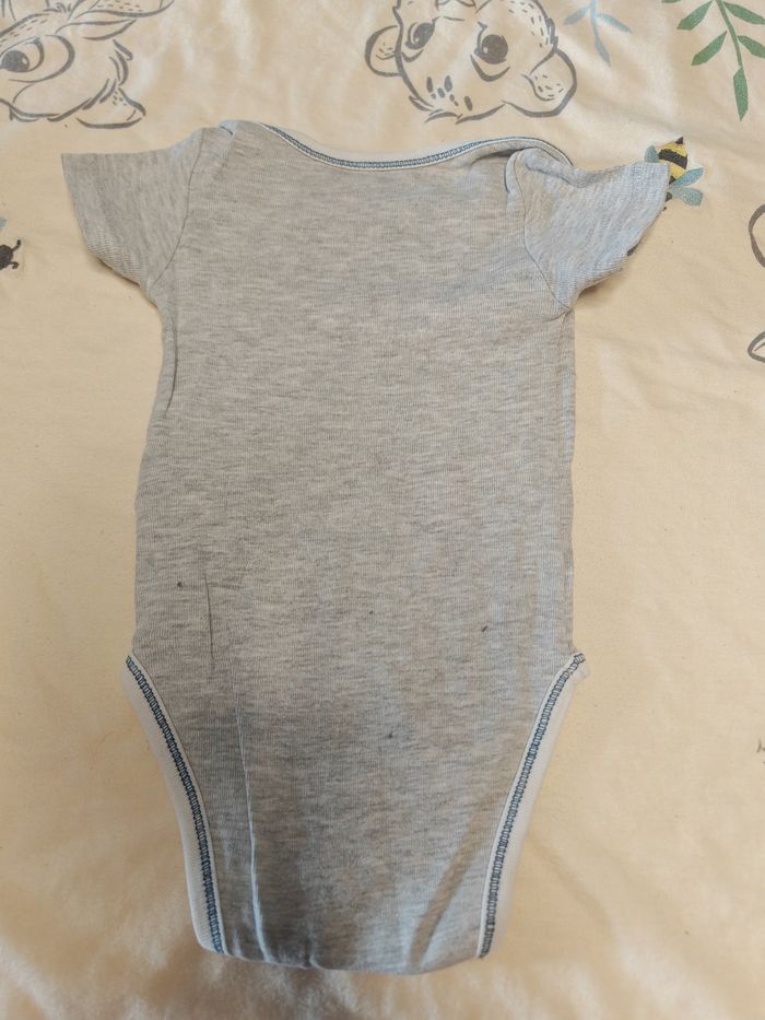 Lot de bodys dumbo Disney - photo numéro 4