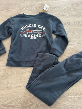Pyjama 8 ans neuf