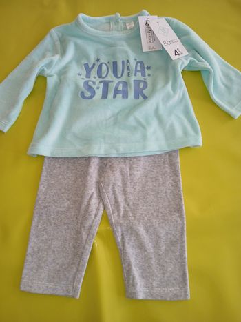 ensemble pyjamas en velours garcon sans pieds 9 mois 