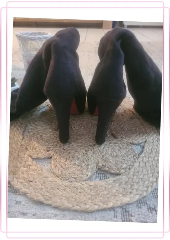 Bottes cuissardes noires – T38 – Talon 12 cm - photo numéro 3