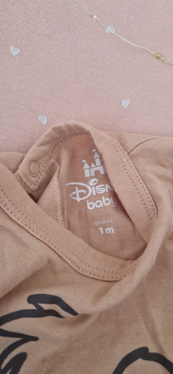 Pyjama 1 mois - photo numéro 2