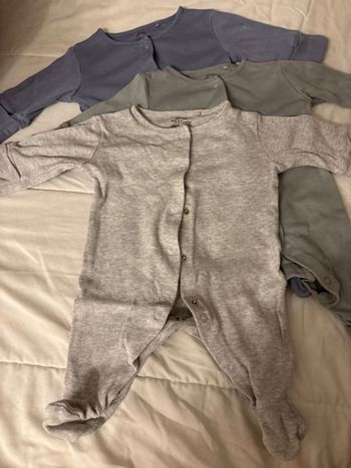 Lot de 3 pyjamas 1 mois