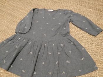 Robe grise étoiles argentées Monoprix kids 6 ans