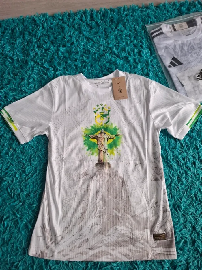 Pull foot brésil neuf