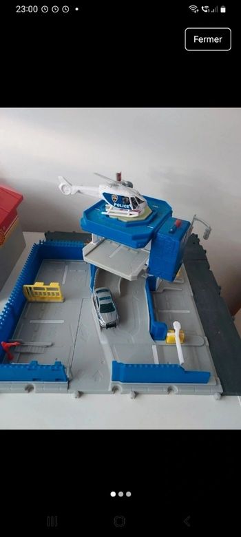Station de police mattel