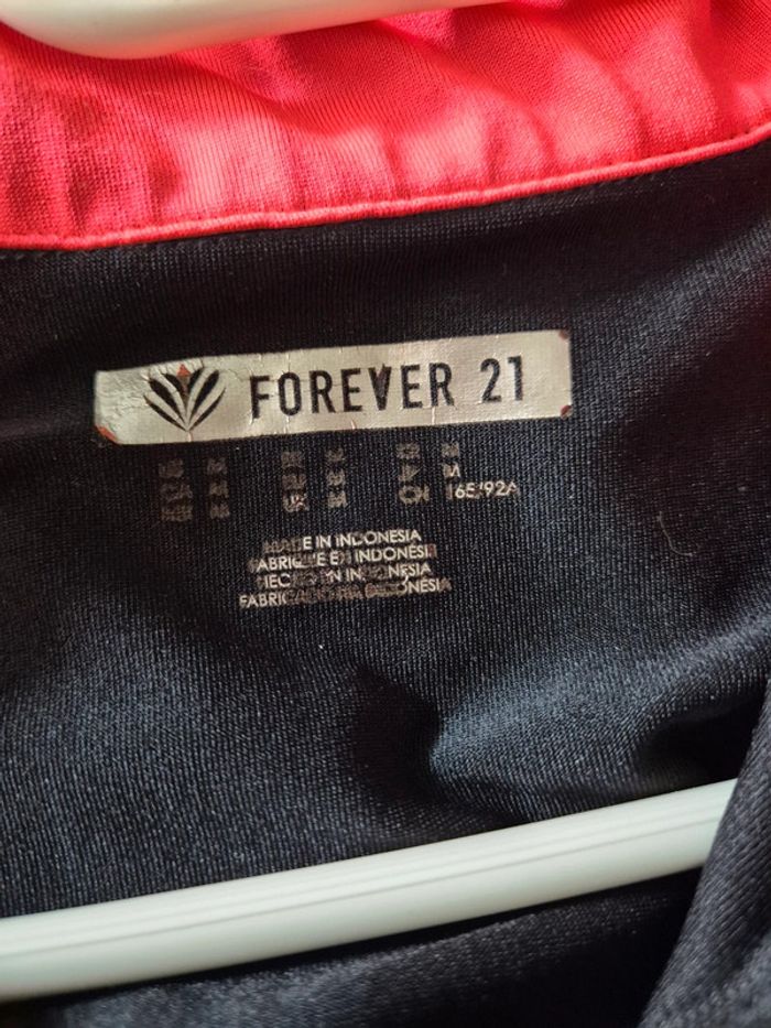 Sweat de sport pour femme, taille 38, forever 21 - photo numéro 6