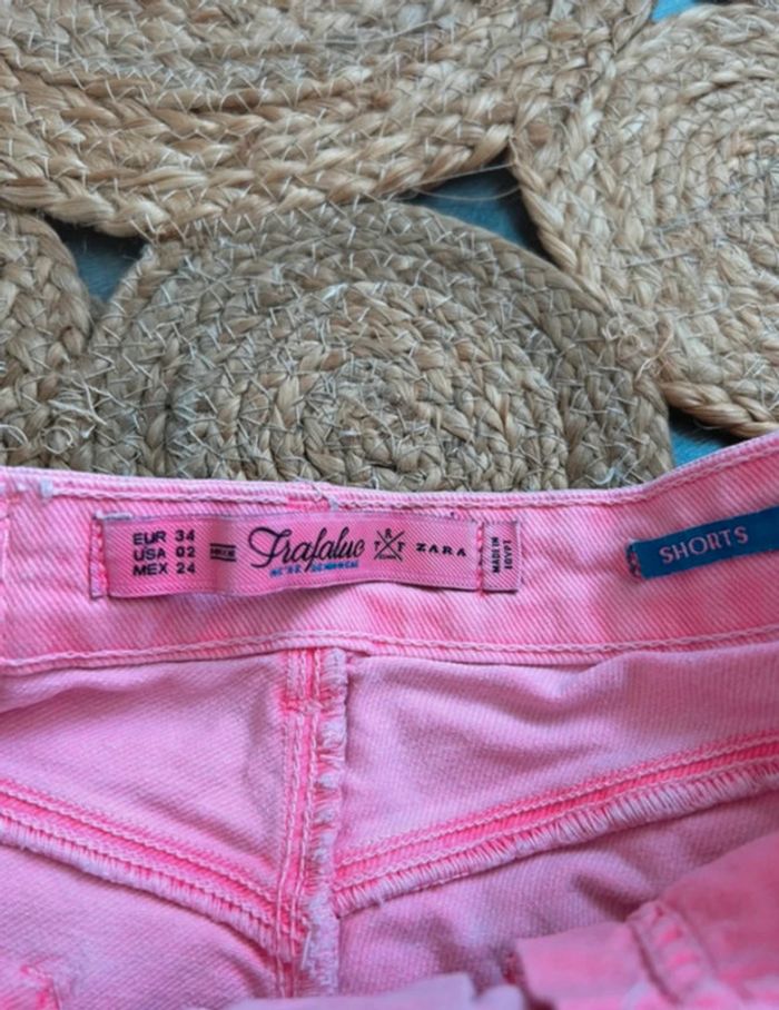 Short rose Zara taille 34 - photo numéro 3