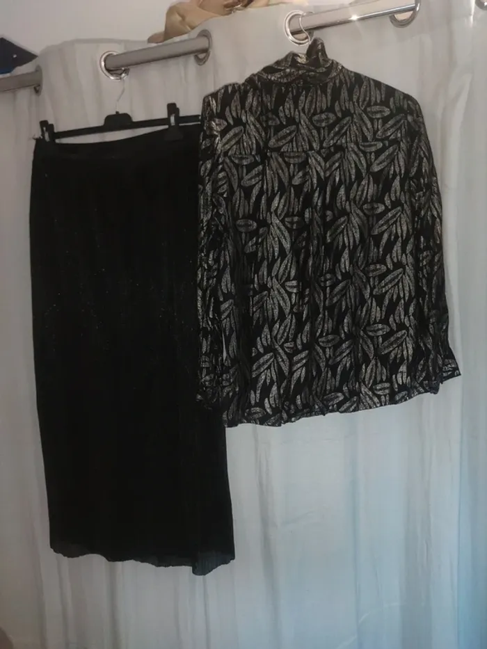 Ensemble chemise et jupe - photo numéro 9