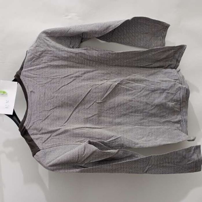 pull rayé gris 12 ans - photo numéro 4