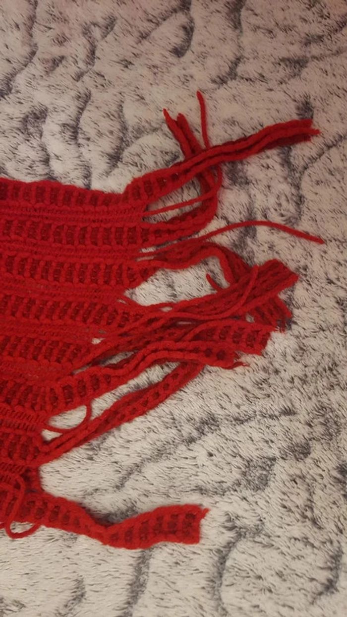 Poncho. court .femme . rouge. taille unique. - photo numéro 6