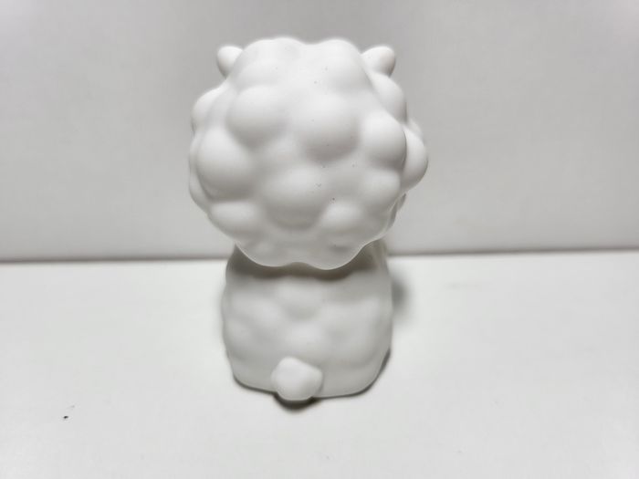 Figurine BT21 RJ Jin - photo numéro 3