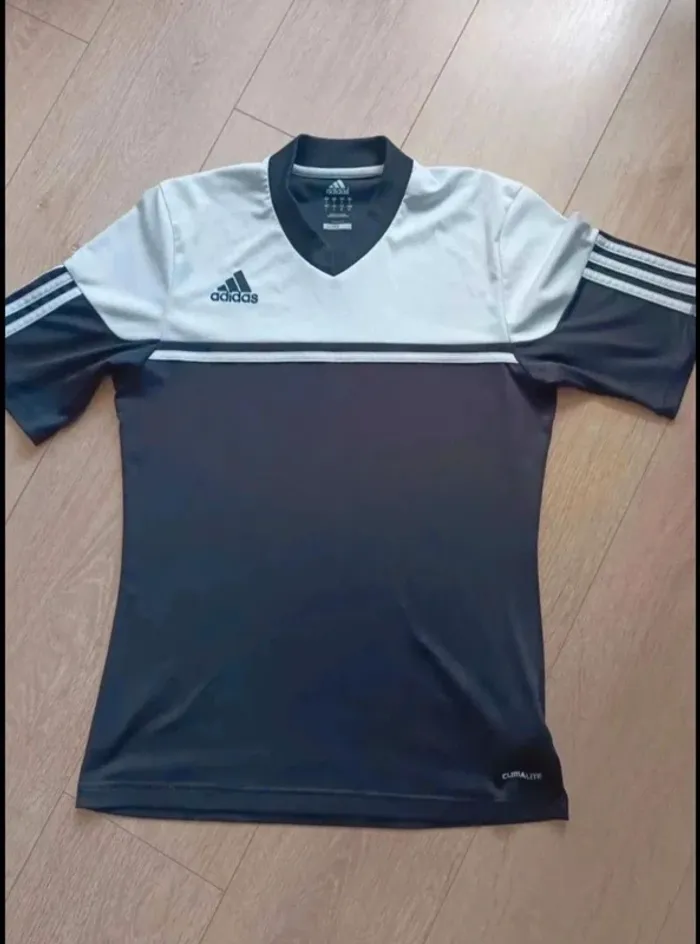 T-shirt  Adidas  S
