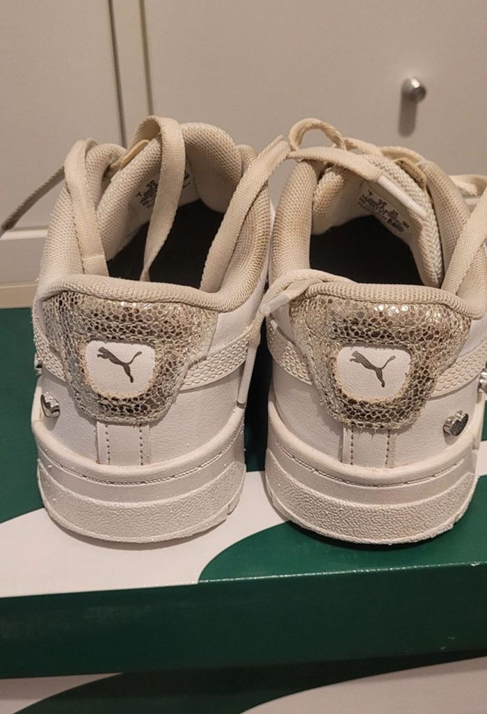 Puma blanche Taille 33 - photo numéro 4