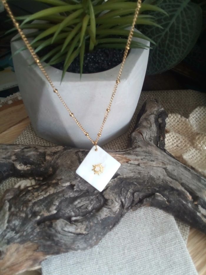 Collier soleil nacré - photo numéro 4