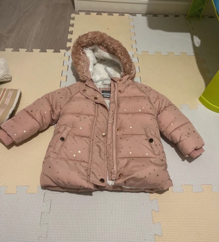 Manteau taille 12 mois parfait état
