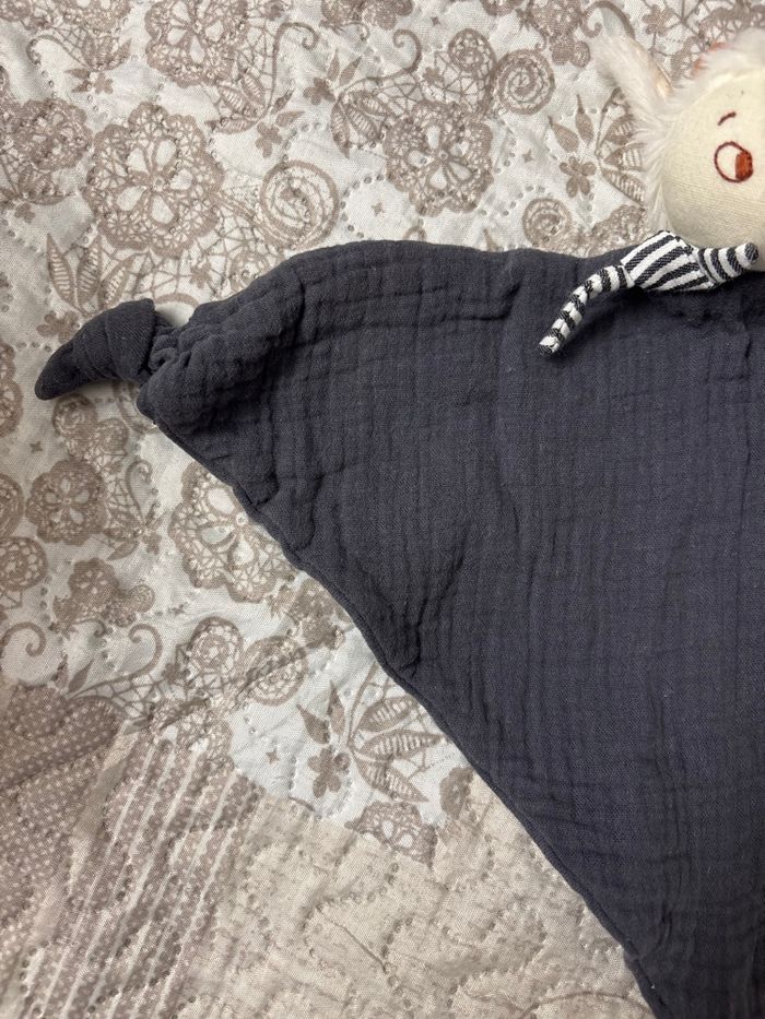 Doudou mouton gris - photo numéro 4